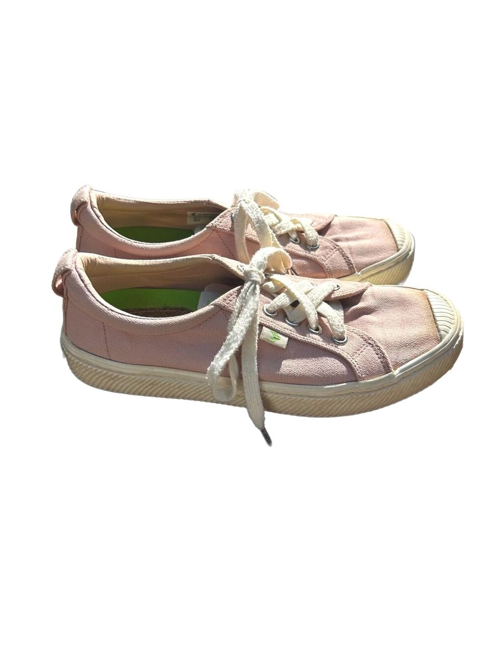 CARIUMA Low Canvas Shell Pink Lace Up Sneakers | Sustainable Style | Size US 7.5